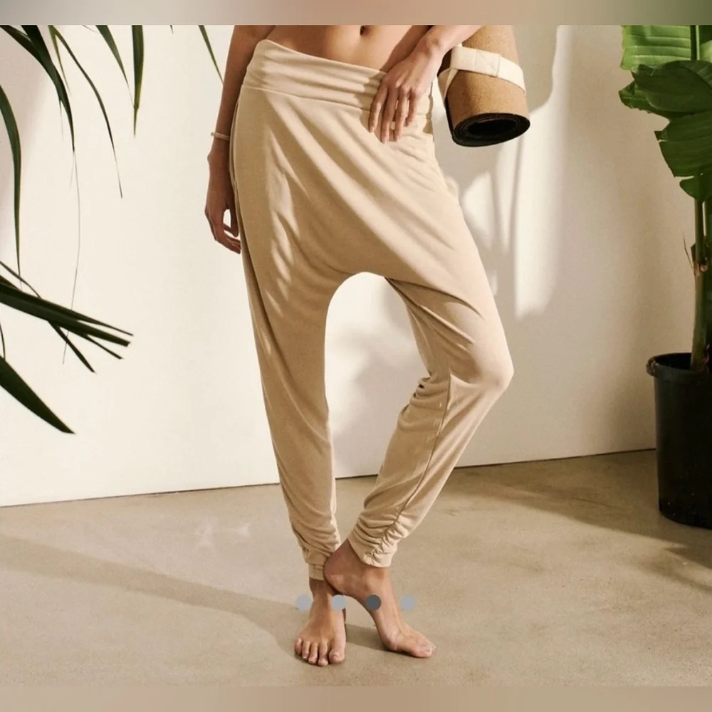 Free People Movement Echo Harem Pants in Clay Size Large